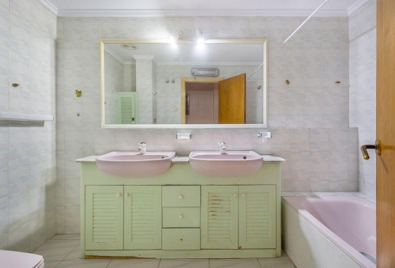 Resale - Apartment - Torrevieja - torrevieja