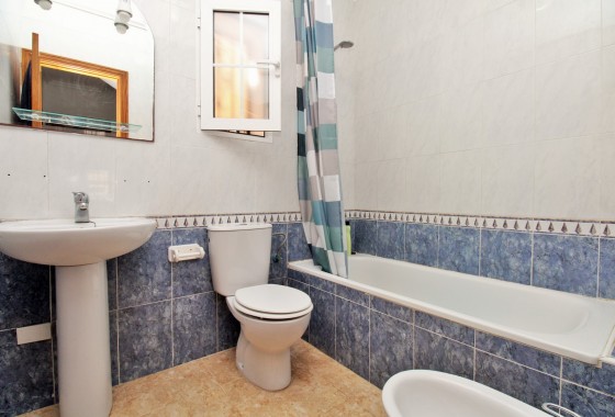 Resale - Townhouse - Villamartin