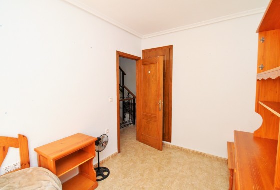 Resale - Townhouse - Villamartin