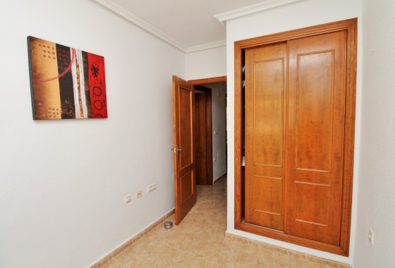 Resale - Townhouse - Villamartin