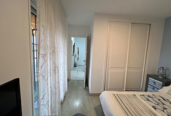 Revente - Villa - Torrevieja - Calas blanca