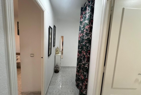 Revente - Villa - Torrevieja - Calas blanca