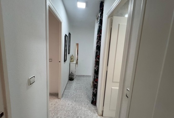 Revente - Villa - Torrevieja - Calas blanca