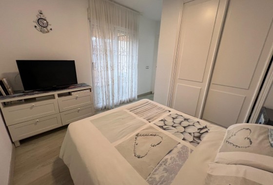 Revente - Villa - Torrevieja - Calas blanca