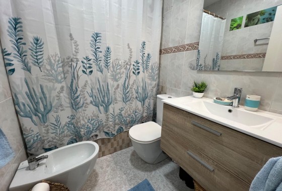 Revente - Villa - Torrevieja - Calas blanca