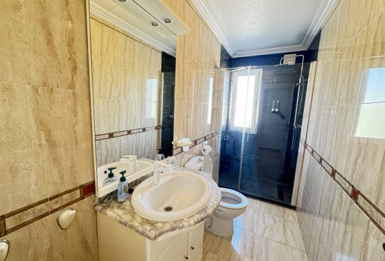 Revente - Villa - San Miguel de Salinas