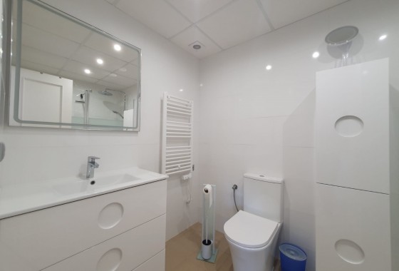 Resale - Apartment - Orihuela Costa - Villamartín