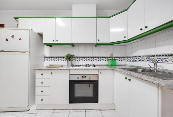 Resale - Apartment - Torrevieja - Estacion de autobuses