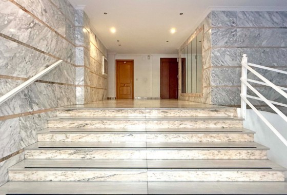Resale - Apartment - Torrevieja - Costa Blanca
