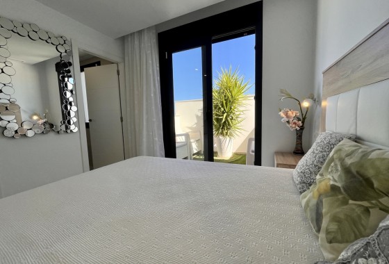 Resale - Townhouse - Villamartin - Costa Blanca