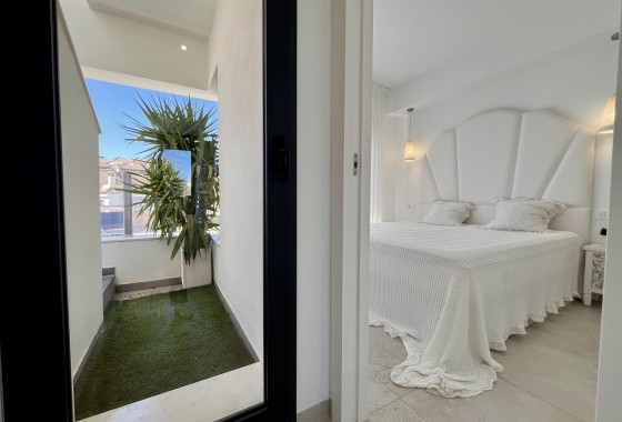Resale - Townhouse - Villamartin - Costa Blanca