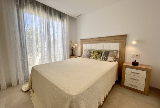 Resale - Townhouse - Villamartin - Costa Blanca