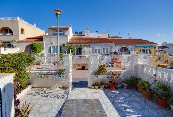 Resale - Semi detached - Torrevieja - La Siesta - El Salado - Torreta