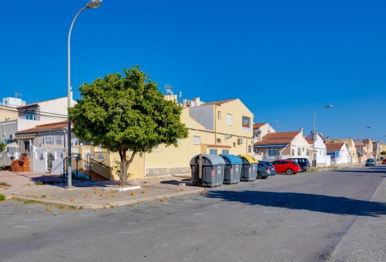 Resale - Semi detached - Torrevieja - La Siesta - El Salado - Torreta