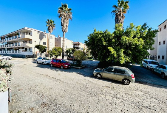 Resale - Apartment - El Chaparral - Inland