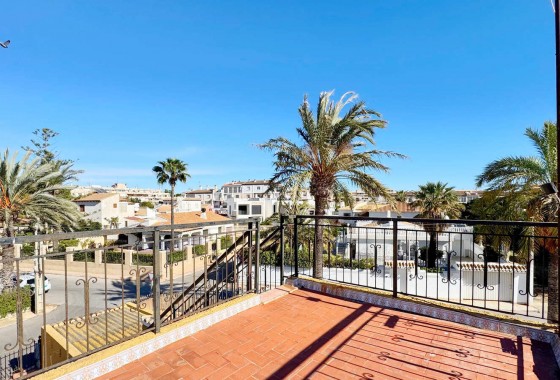 Resale - Detached Villa - Orihuela Costa - Inland
