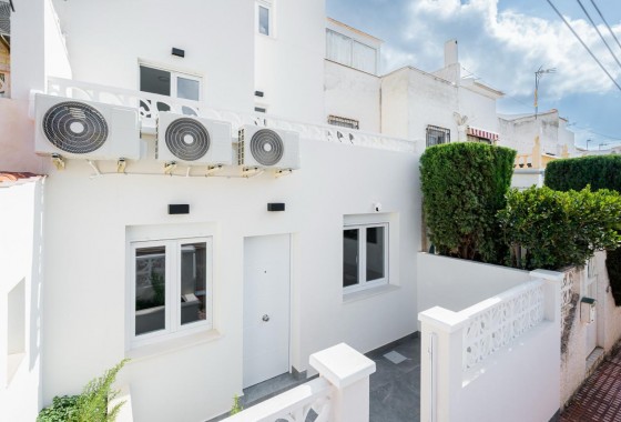 Resale - Townhouse - Torrevieja - Costa Blanca