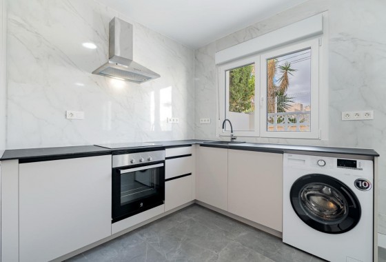 Resale - Townhouse - Torrevieja - Costa Blanca