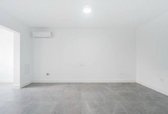 Resale - Townhouse - Torrevieja - Costa Blanca