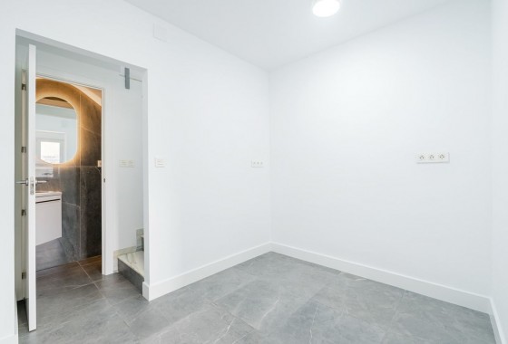 Resale - Townhouse - Torrevieja - Costa Blanca