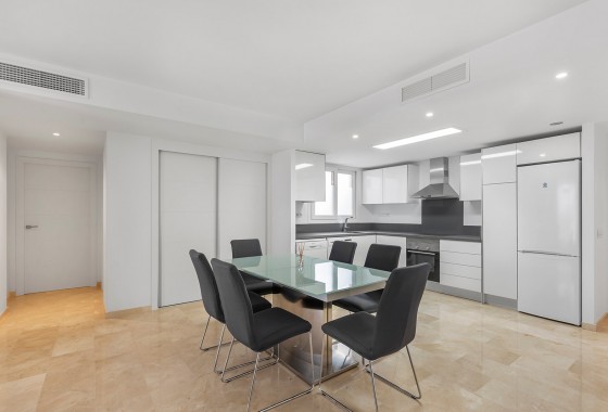 Resale - Apartment - Torrevieja - Costa Blanca