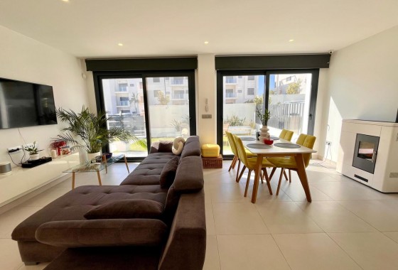 Resale - Detached Villa - Lo Romero Golf - Inland
