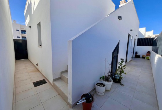 Resale - Detached Villa - Lo Romero Golf - Inland