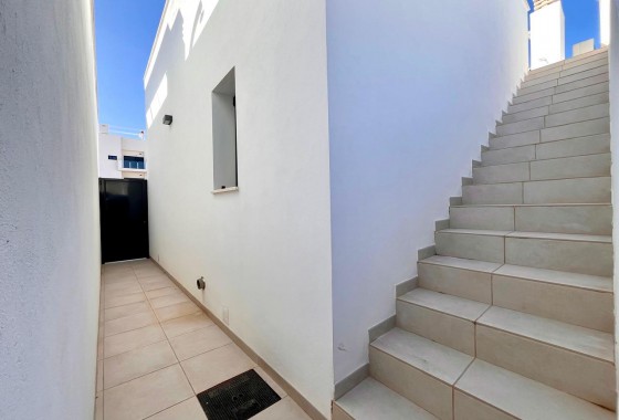 Resale - Detached Villa - Lo Romero Golf - Inland