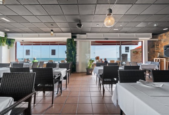 Resale - Commercial - Torrevieja - La Mata