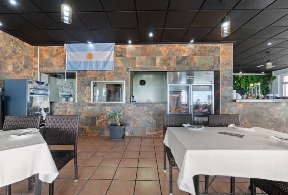 Resale - Commercial - Torrevieja - La Mata