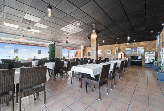Resale - Commercial - Torrevieja - La Mata