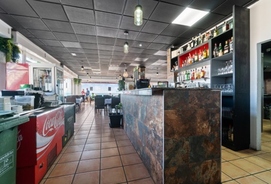 Resale - Commercial - Torrevieja - La Mata