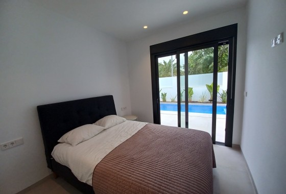 Resale - Detached Villa - Pilar de la Horadada - Costa Blanca