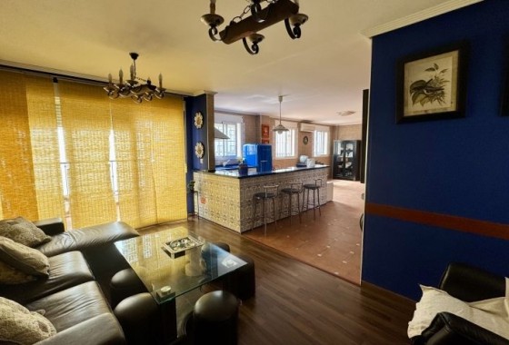 Resale - Commercial - Orihuela Costa