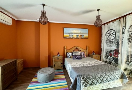 Resale - Commercial - Orihuela Costa