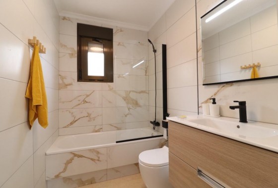 Resale - House - Townhouse - San Miguel de Salinas - san miguel