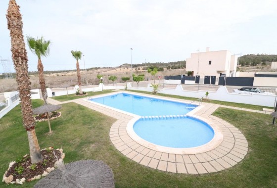 Resale - House - Townhouse - San Miguel de Salinas - san miguel