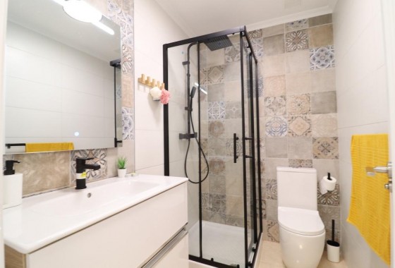 Resale - House - Townhouse - San Miguel de Salinas - san miguel