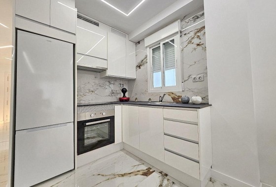 Revente - Appartement - Torrevieja - Estacion de autobuses