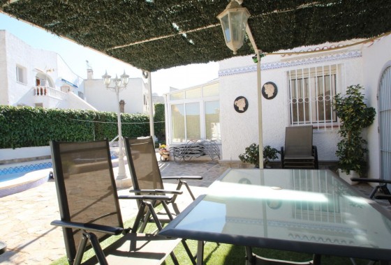 Revente - Villa - Torrevieja - El chaparral