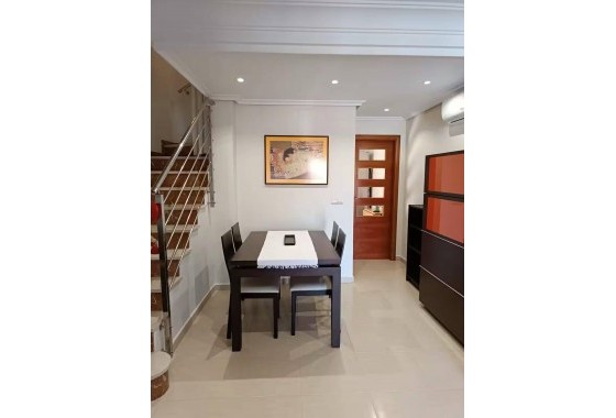 Segunda Mano - Duplex - Torrevieja - Aguas Nuevas