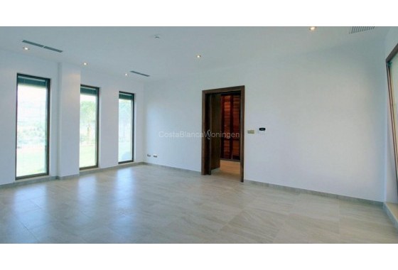 Resale - Detached Villa - Penàguila