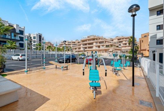 Resale - Apartment - Orihuela Costa - Villamartín