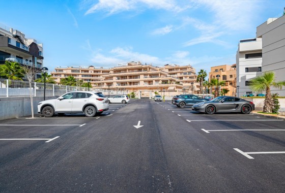 Resale - Apartment - Orihuela Costa - Villamartín