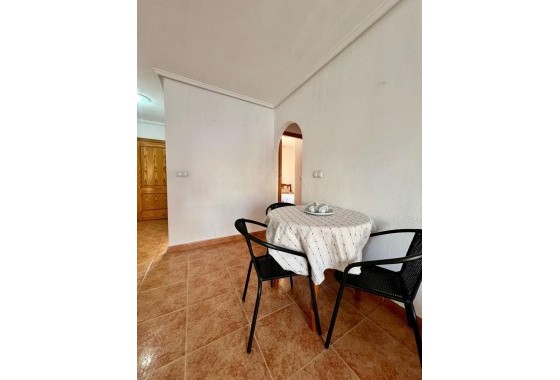 Segunda Mano - Apartamento - Torrevieja - Playa de los locos