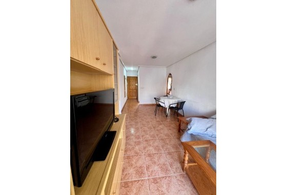 Segunda Mano - Apartamento - Torrevieja - Playa de los locos
