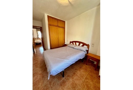 Segunda Mano - Apartamento - Torrevieja - Playa de los locos