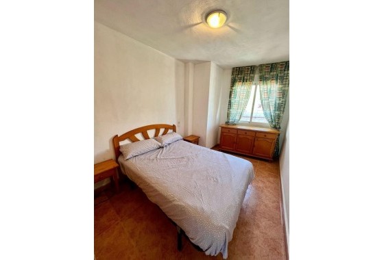 Segunda Mano - Apartamento - Torrevieja - Playa de los locos