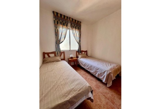Segunda Mano - Apartamento - Torrevieja - Playa de los locos