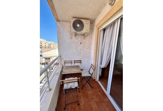 Segunda Mano - Apartamento - Torrevieja - Playa de los locos